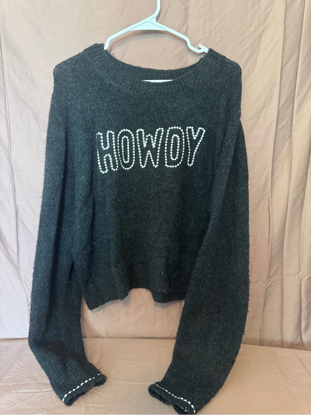 White Crow Black Crewneck Sweater “HOWDY” Embellished Front